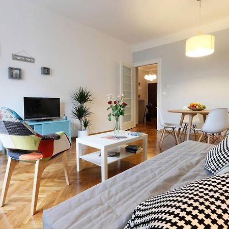 Sweet Corner Kvatric - Centar Grada Apartment ซาเกร็บ ภายนอก รูปภาพ