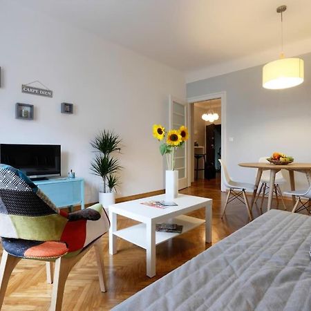 Sweet Corner Kvatric - Centar Grada Apartment ซาเกร็บ ภายนอก รูปภาพ